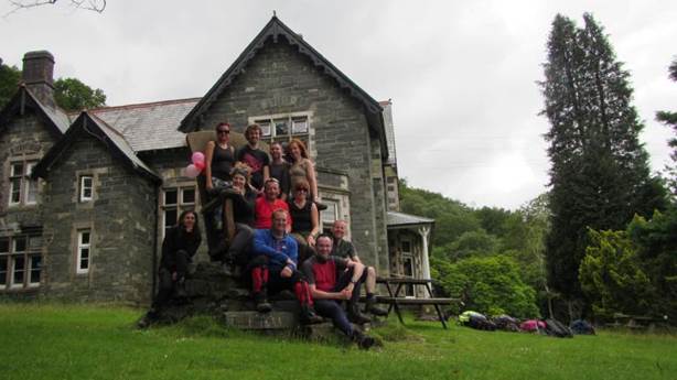 No automatic alt text available.